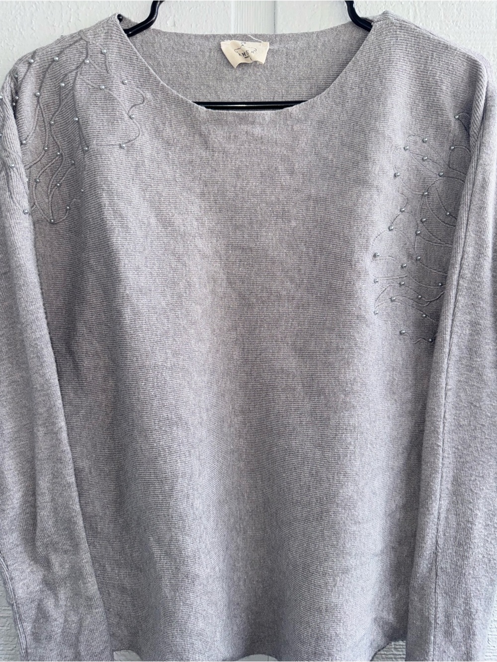 EMBER Women Gray Knit Sweater Beaded Embroidered Dolman Sleeve Size L - Picture 3 of 9